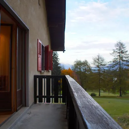 Cozy & Charming On Golf Course, Arlequin Apartment